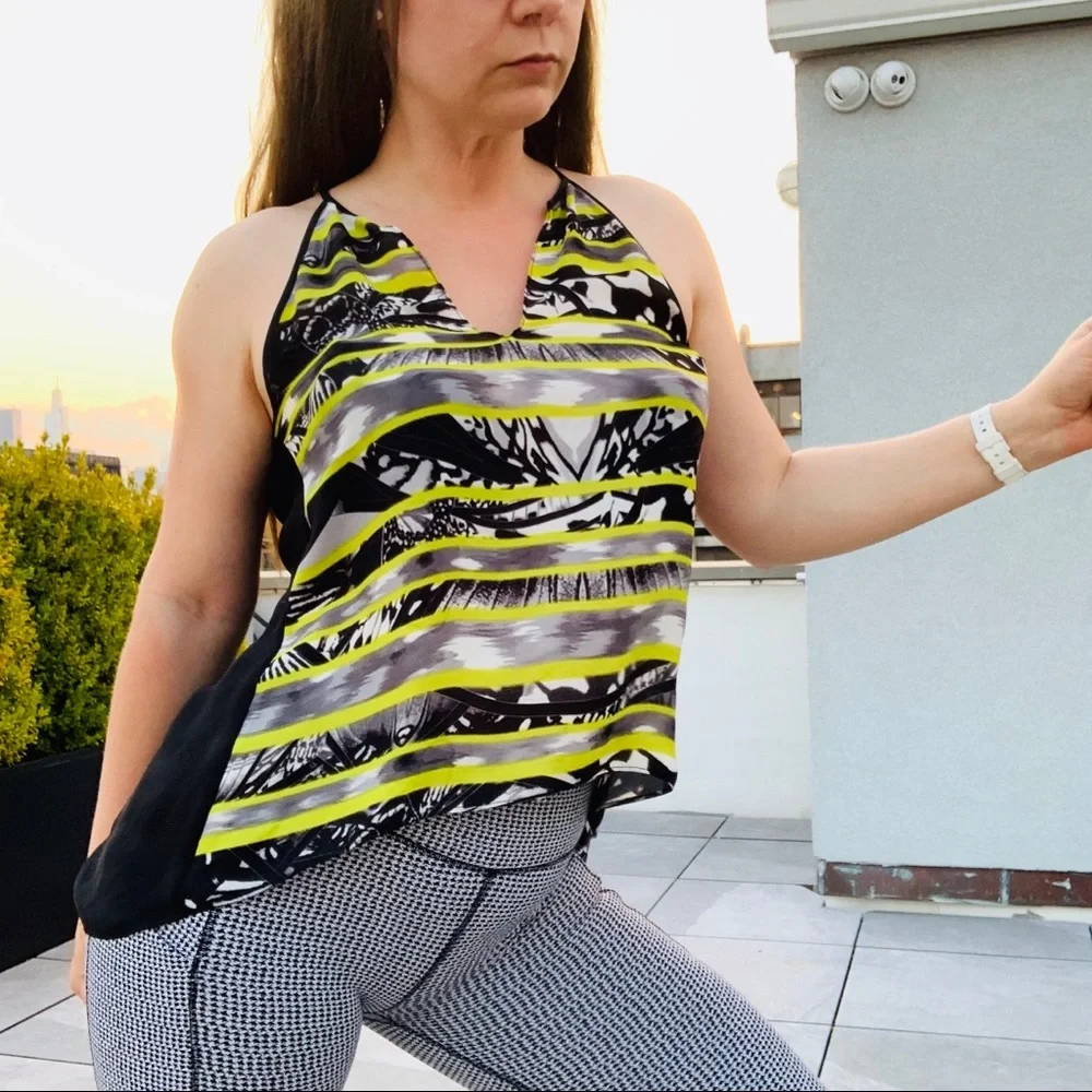 Parker Genuine Silk Wrap Cut Out Back Cami Blouse Modern Abstract City Wall Art - Picture 9 of 15